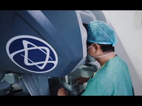 Profº Dr. Marcos Samano - Certificado em cirurgia Robótica Torácica no Einstein